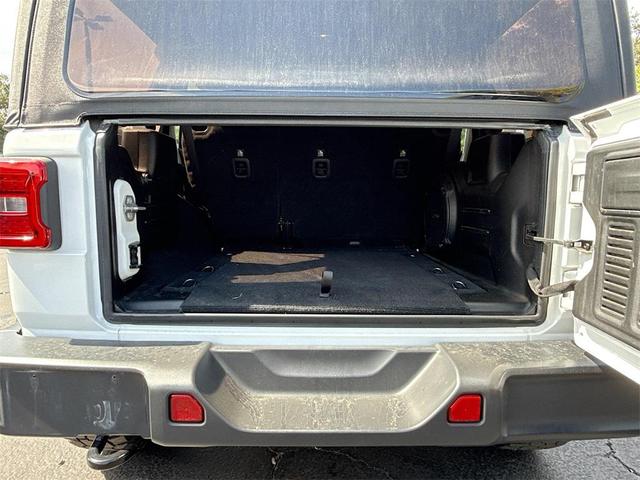 Photo of 2018 Bright White Clearcoat Jeep Wrangler Unlimited