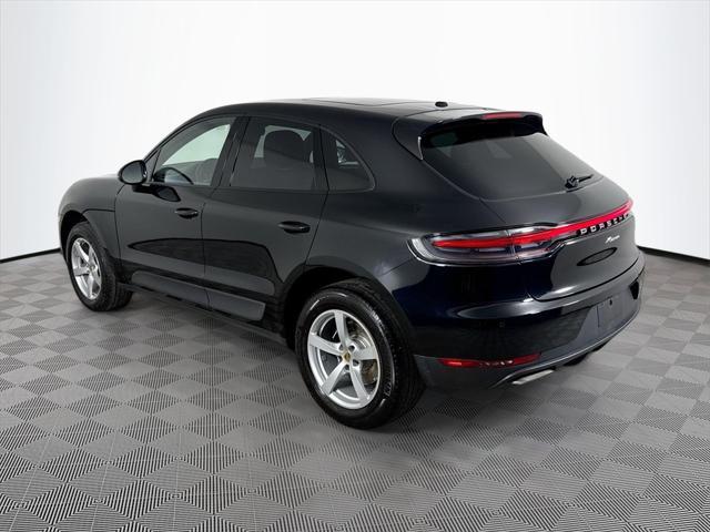 Photo of 2021 Black Porsche Macan