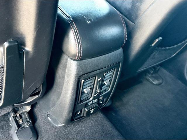 Photo of 2022 Octane Red Pearlcoat Dodge Durango