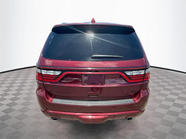 Photo of 2022 Octane Red Pearlcoat Dodge Durango