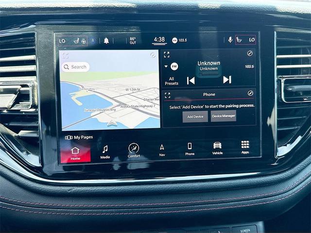 Photo of 2022 Octane Red Pearlcoat Dodge Durango