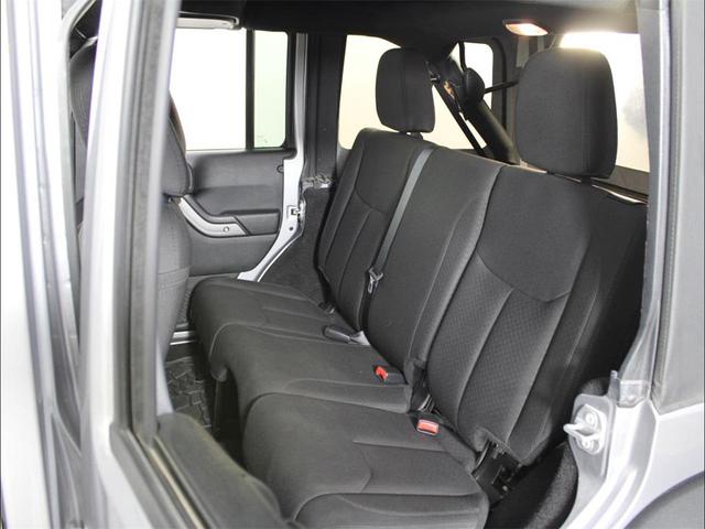 Photo of 2018 Billet Silver Metallic Clearcoat Jeep Wrangler JK Unlimited