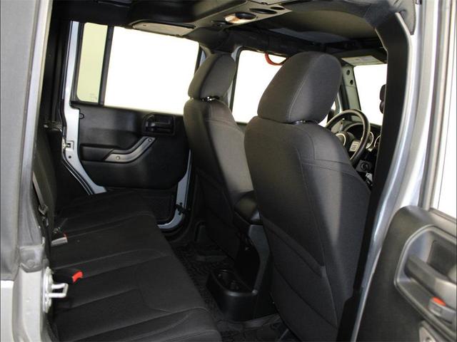 Photo of 2018 Billet Silver Metallic Clearcoat Jeep Wrangler JK Unlimited