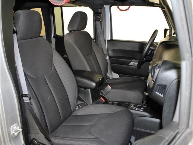 Photo of 2018 Billet Silver Metallic Clearcoat Jeep Wrangler JK Unlimited