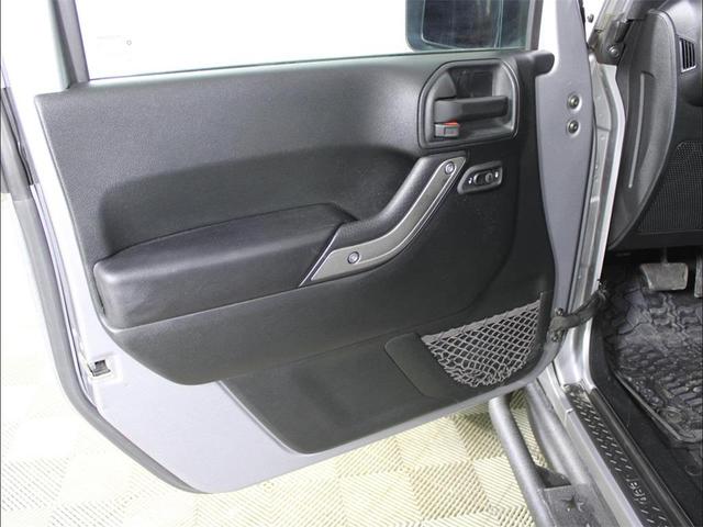 Photo of 2018 Billet Silver Metallic Clearcoat Jeep Wrangler JK Unlimited