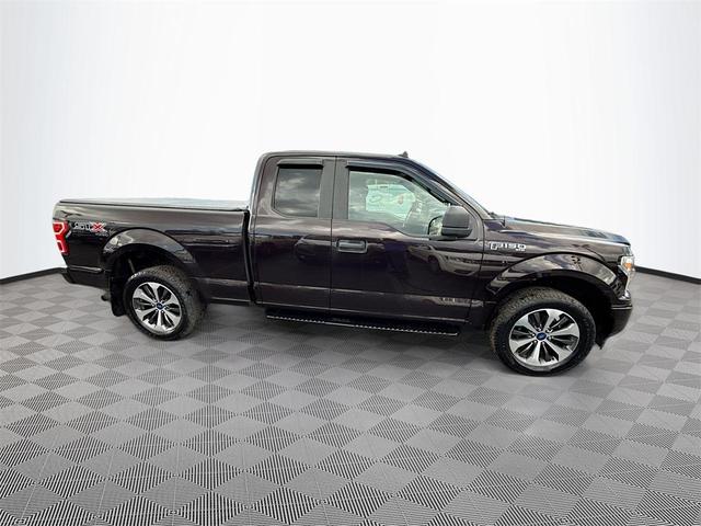 Photo of 2020 Magma Red Ford F-150