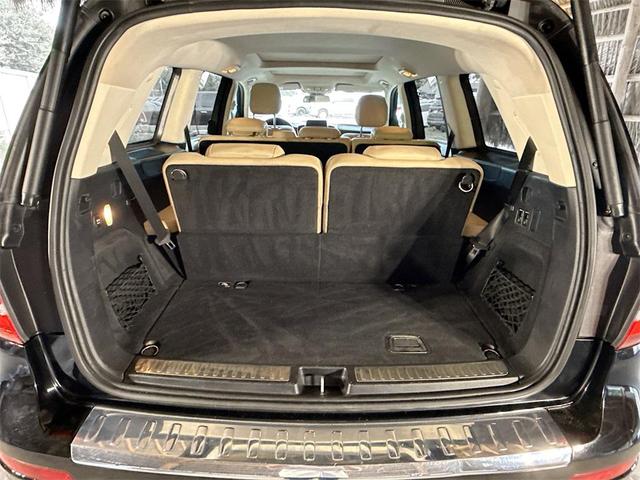 Photo of 2019 Black Mercedes-Benz GLS 450