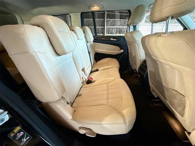 Photo of 2019 Black Mercedes-Benz GLS 450