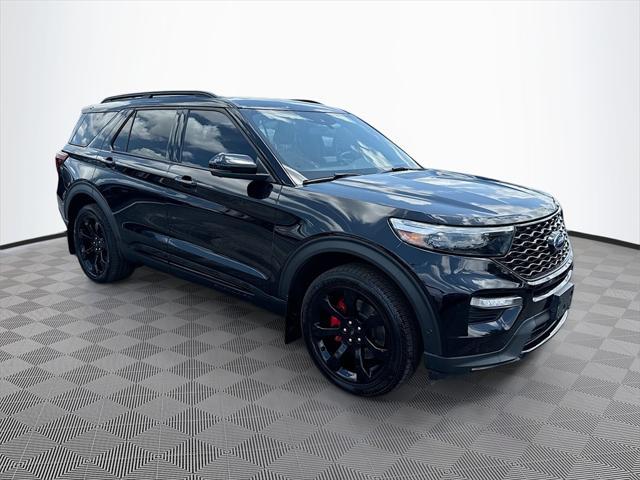 Photo of 2021 Black Metallic Ford Explorer