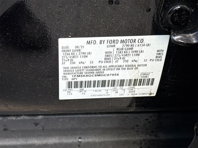 Photo of 2021 Black Metallic Ford Explorer
