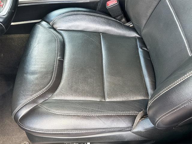 Photo of 2021 Black Metallic Ford Explorer