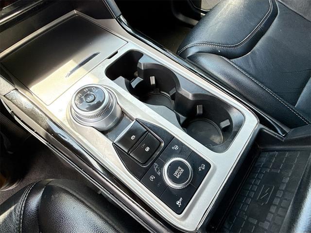 Photo of 2021 Black Metallic Ford Explorer