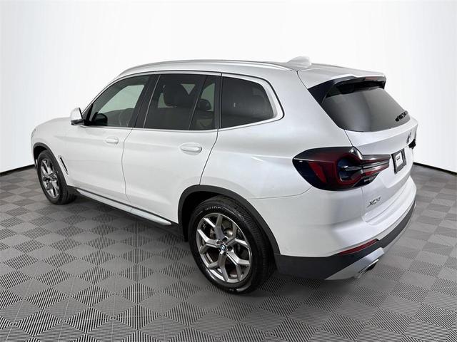 Photo of 2022 Mineral White Metallic BMW X3