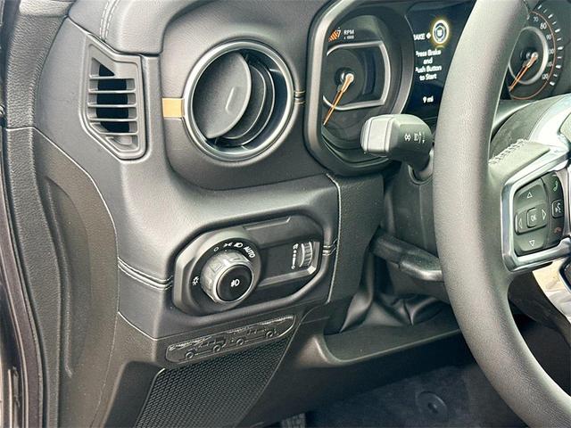 Photo of 2025 Granite Crystal Metallic Clearcoat Jeep Wrangler