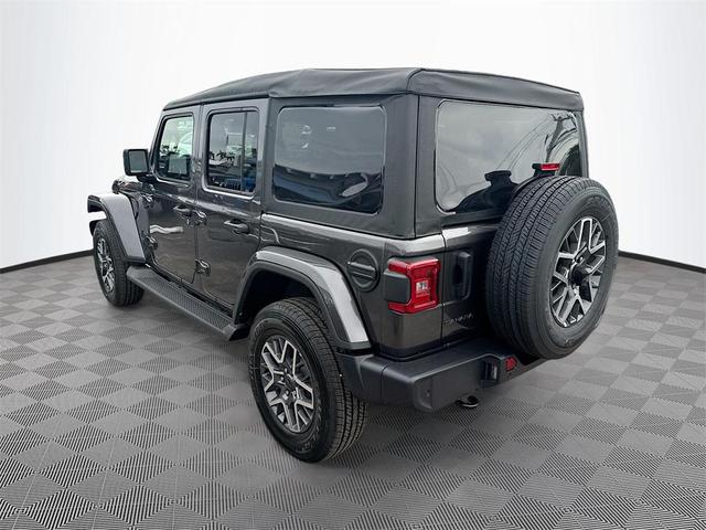Photo of 2025 Granite Crystal Metallic Clearcoat Jeep Wrangler