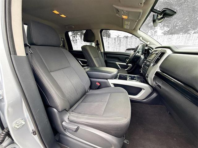 Photo of 2019 Brilliant Silver Metallic Nissan Titan XD