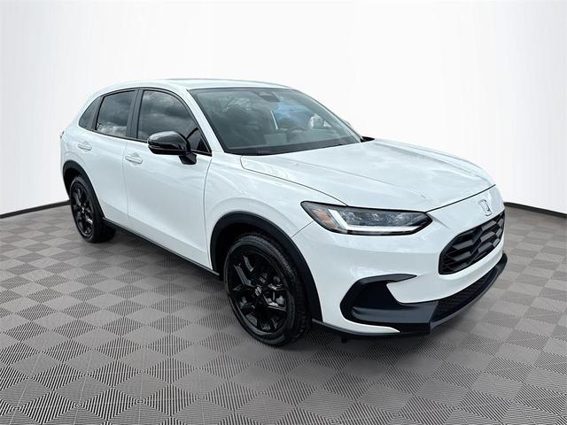 Photo of 2025 Platinum White Pearl Honda HR-V