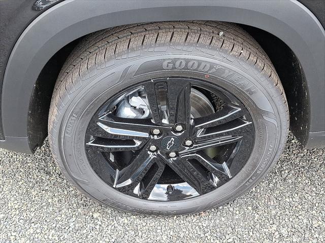 Photo of 2025 Mosaic Black Metallic Chevrolet Trax