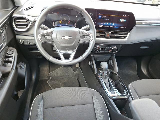 Photo of 2024 Sterling Gray Metallic Chevrolet Trailblazer