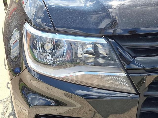 Photo of 2022 Black Chevrolet Colorado