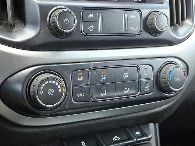 Photo of 2022 Black Chevrolet Colorado