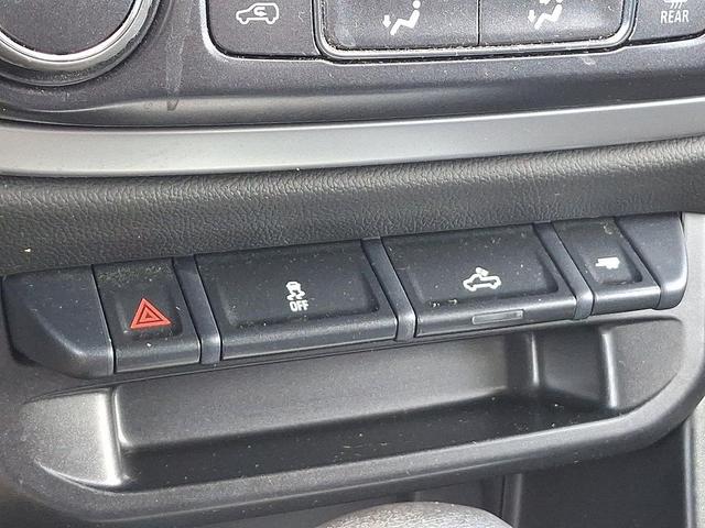 Photo of 2022 Black Chevrolet Colorado