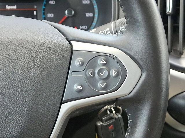 Photo of 2022 Black Chevrolet Colorado