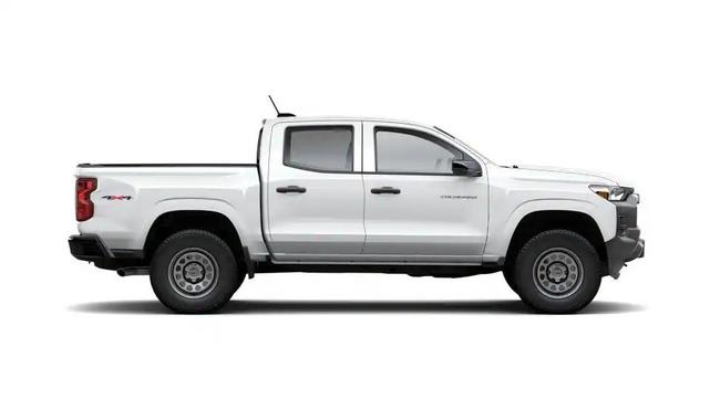 Photo of 2026 Summit White Chevrolet Colorado