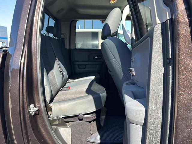 Photo of 2017 Luxury Brown Pearl RAM 1500