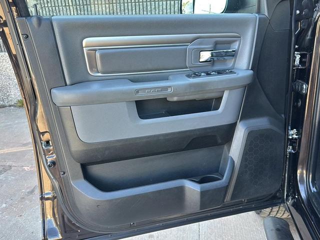 Photo of 2017 Luxury Brown Pearl RAM 1500