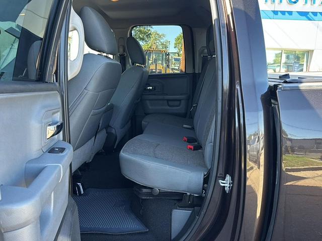 Photo of 2017 Luxury Brown Pearl RAM 1500