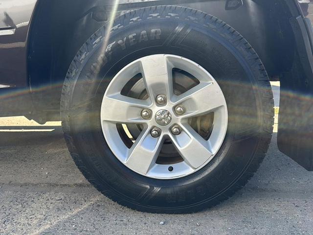 Photo of 2017 Luxury Brown Pearl RAM 1500