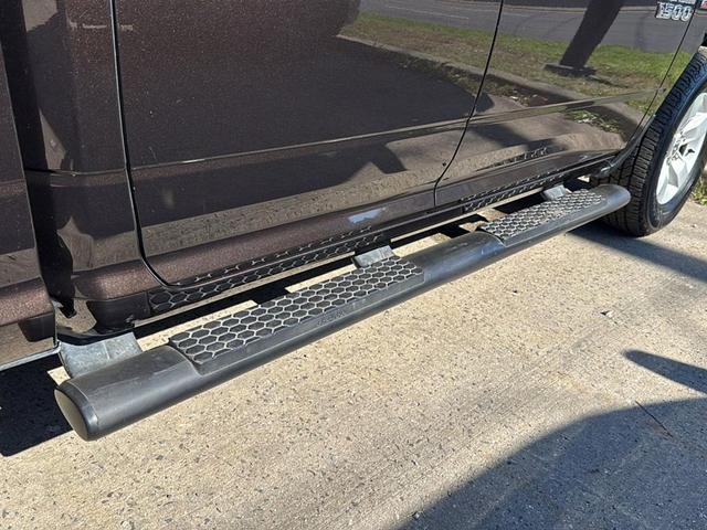 Photo of 2017 Luxury Brown Pearl RAM 1500
