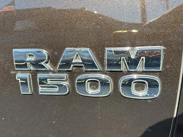 Photo of 2017 Luxury Brown Pearl RAM 1500