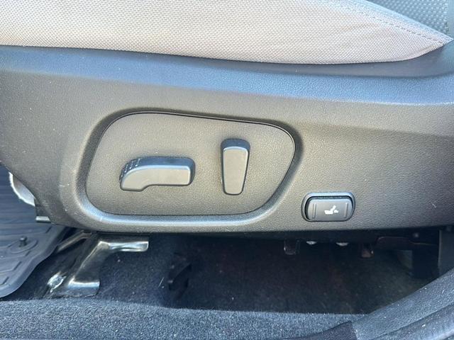 Photo of 2017 Dark Gray Metallic Subaru Forester