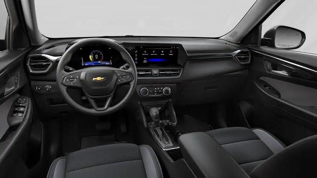 Photo of 2026 Sterling Gray Metallic Chevrolet Trailblazer