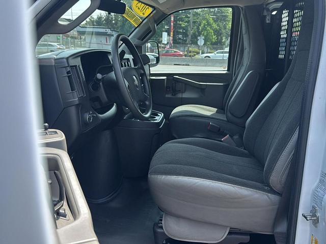 Photo of 2023 Summit White GMC Savana 2500