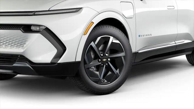 Photo of 2025 Summit White Chevrolet Equinox EV