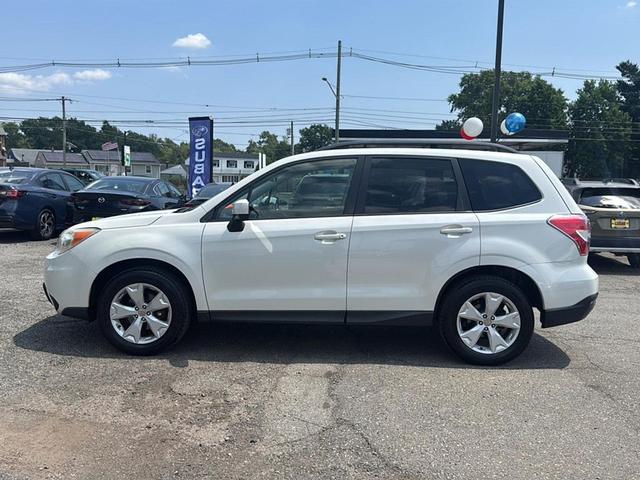 Photo of 2015 Satin White Pearl Subaru Forester