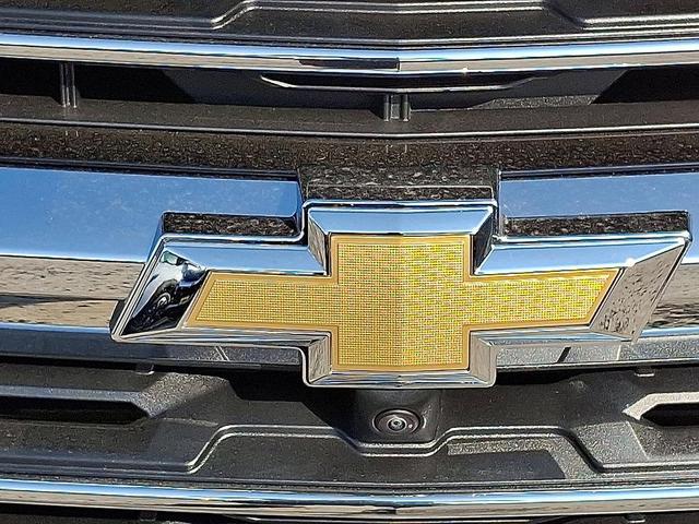 Photo of 2026 Sterling Gray Metallic Chevrolet Traverse