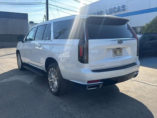 Photo of 2021 Crystal White Tricoat Cadillac Escalade ESV