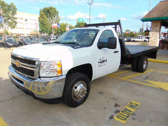 Photo of 2013 Summit White Chevrolet Silverado 3500