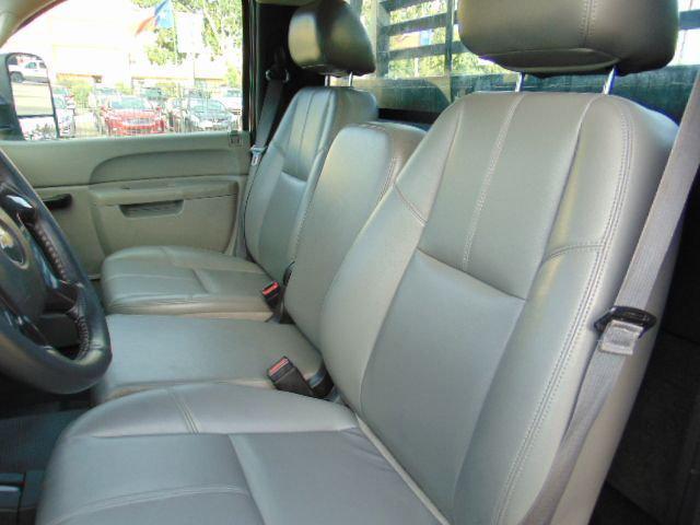 Photo of 2013 Summit White Chevrolet Silverado 3500