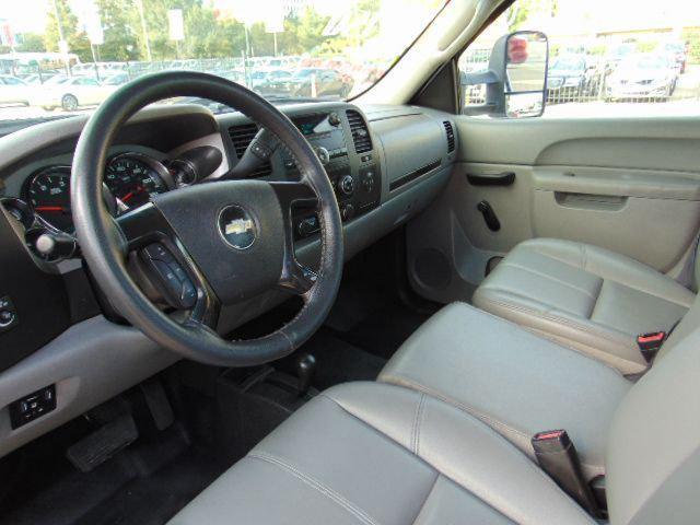 Photo of 2013 Summit White Chevrolet Silverado 3500