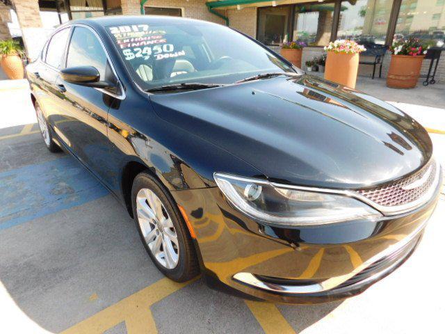 2017 Chrysler 200
