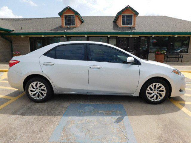 Photo of 2019 Classic Silver Metallic Toyota Corolla