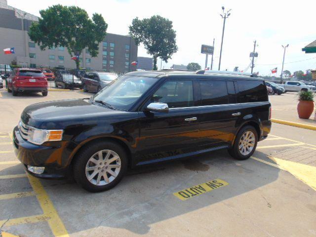 Photo of 2012 Black Ford Flex