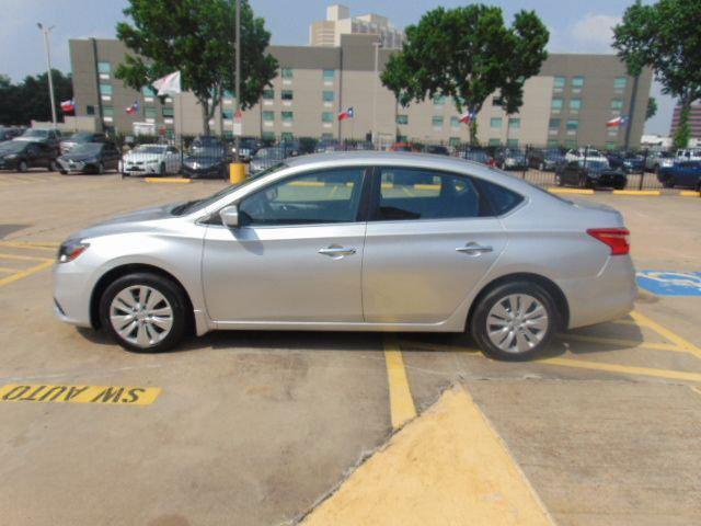 Photo of 2016 Brilliant Silver Metallic Nissan Sentra