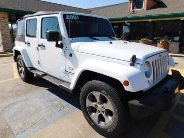 Photo of 2018 Bright White Clearcoat Jeep Wrangler JK Unlimited