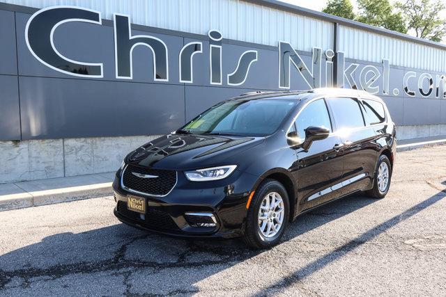 2022 Chrysler Pacifica